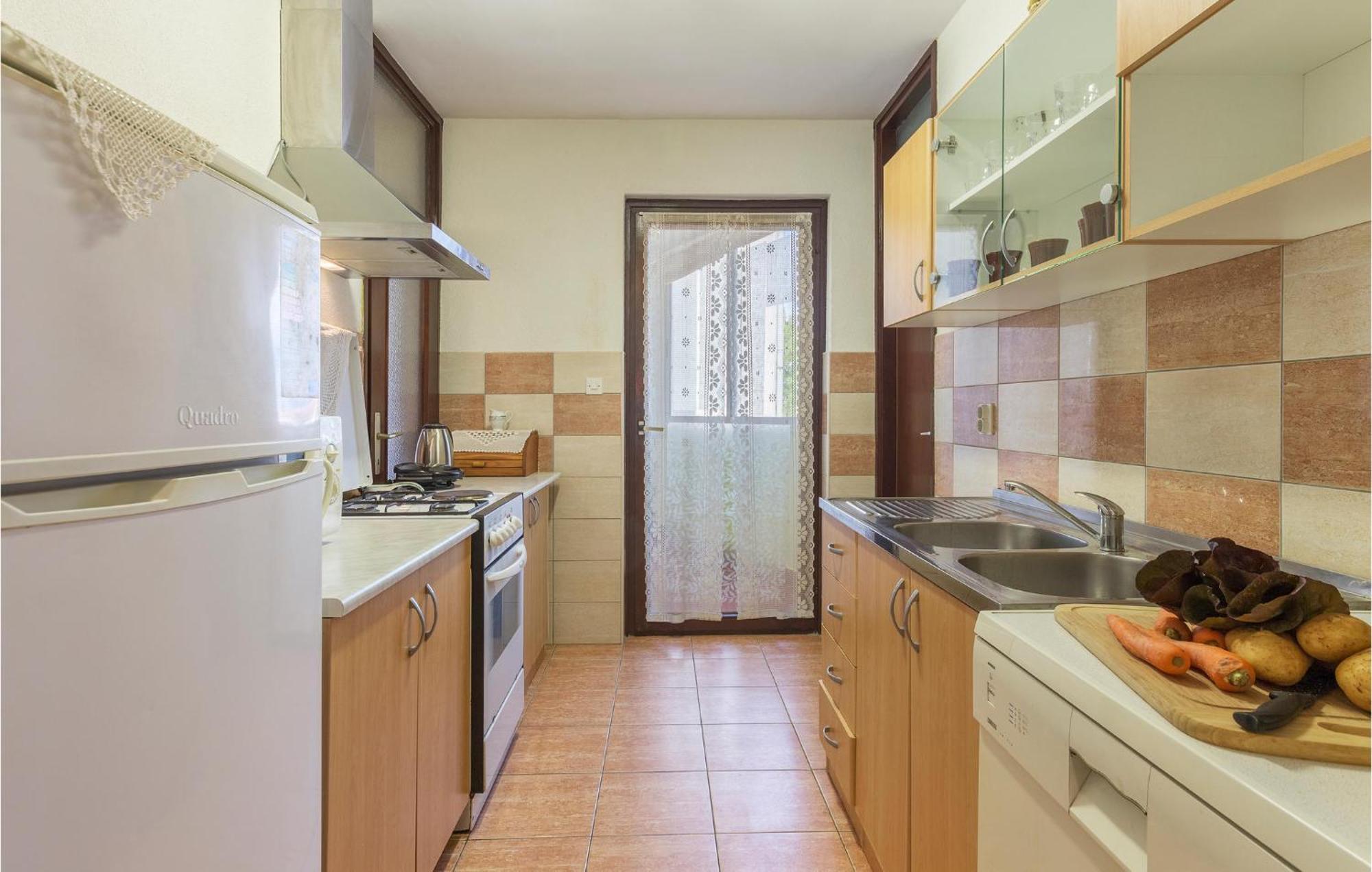 Gorgeous Apartment In Pula With House Sea View Zewnętrze zdjęcie