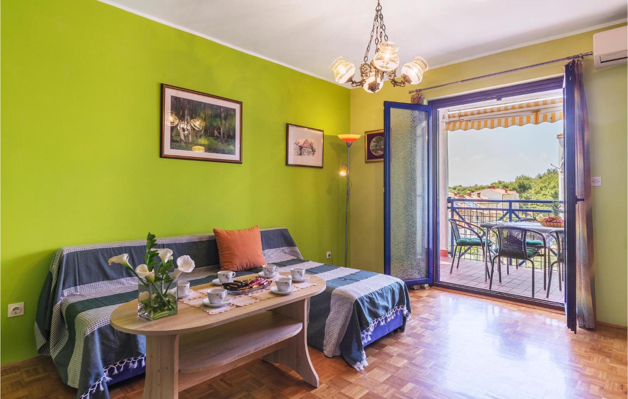 Gorgeous Apartment In Pula With House Sea View Zewnętrze zdjęcie
