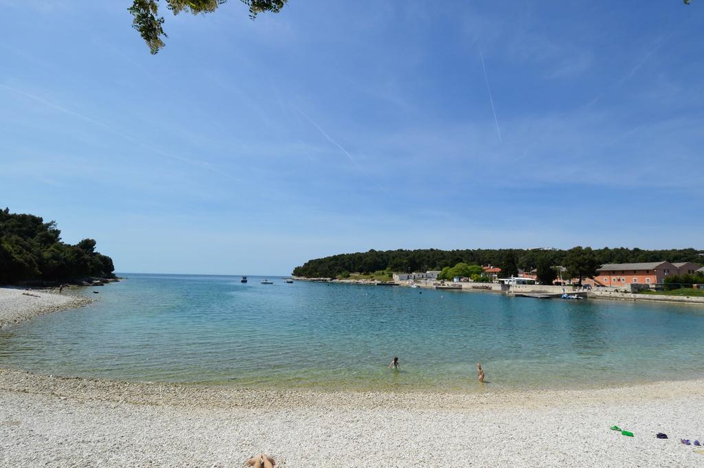 Gorgeous Apartment In Pula With House Sea View Zewnętrze zdjęcie